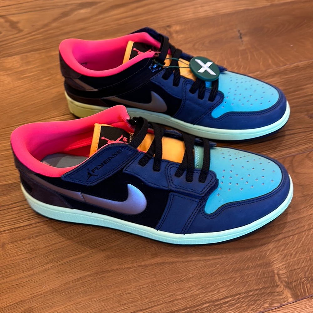 Nike Air Jordan 1 low flyeasy size 10